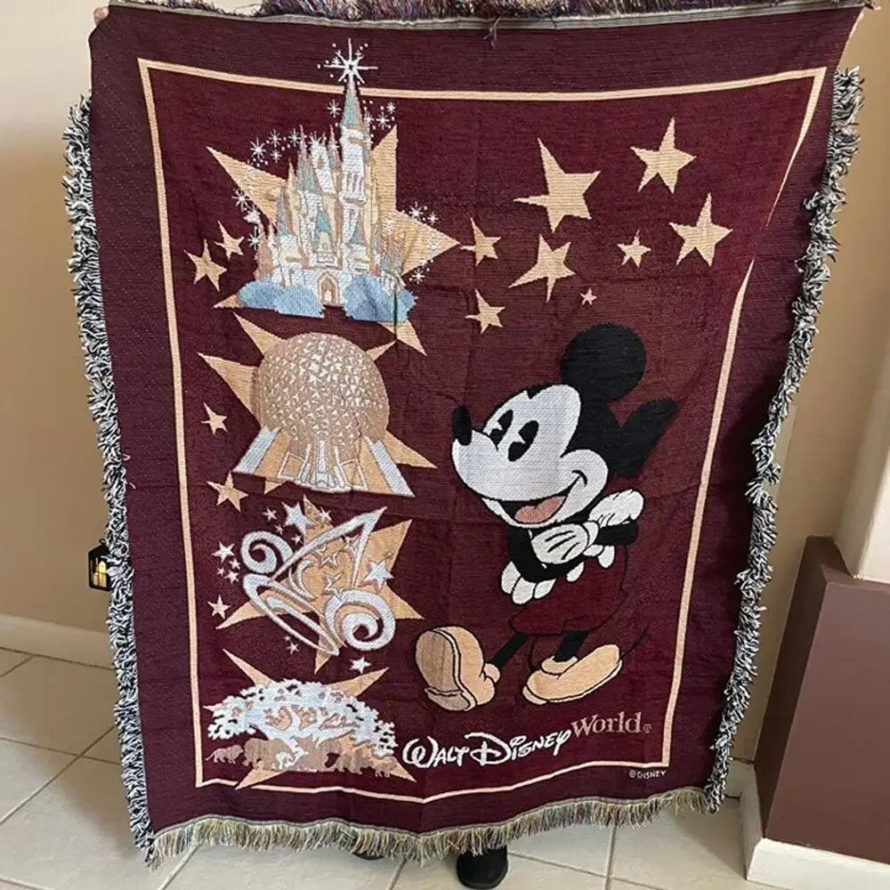 VTG DISNEY PARKS MICKEY MOUSE KNITTED THROW BLANKET 50’ by 60’ MADE IN‎ USA